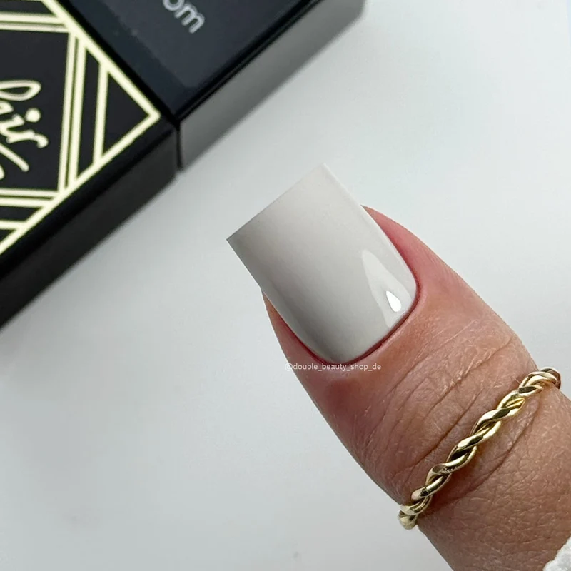 Showroom - UV Nagellack 7ml ECLAIR