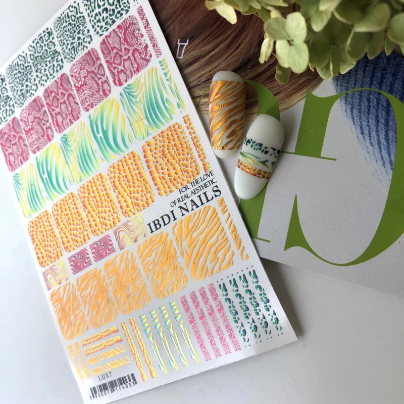 Sticker LUX 07 von IBDI Nails