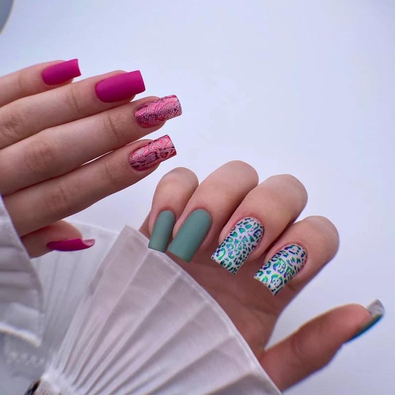 Sticker LUX 07 von IBDI Nails