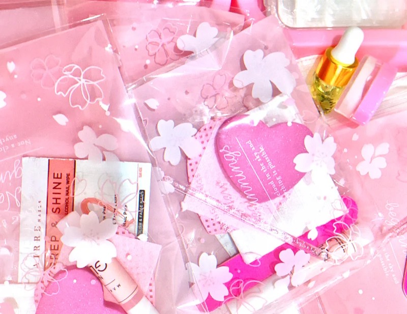 ALL SETS COME WITH A GOODIE BAG!