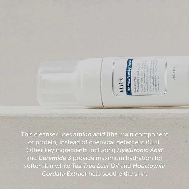 Dear Klairs Rich Moist Moisturizing and Soothing Foaming Facial Cleanser 100ml